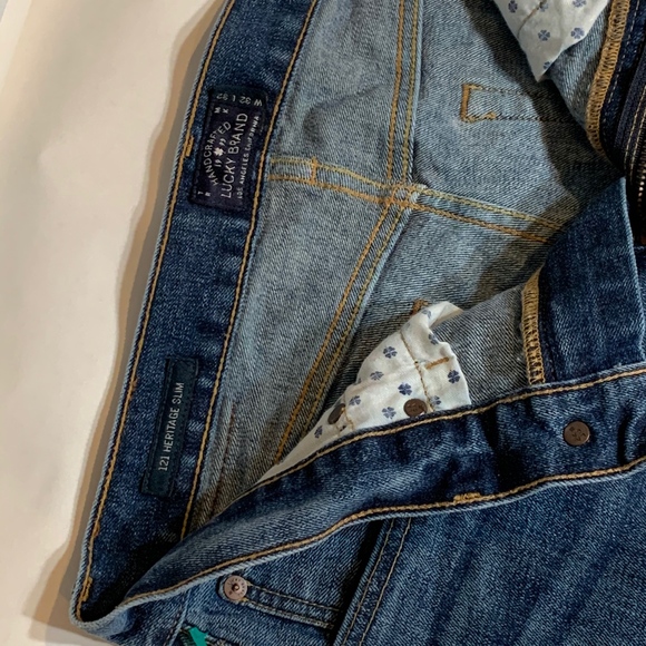 Lucky Brand Heritage Slim - Picture 3 of 6